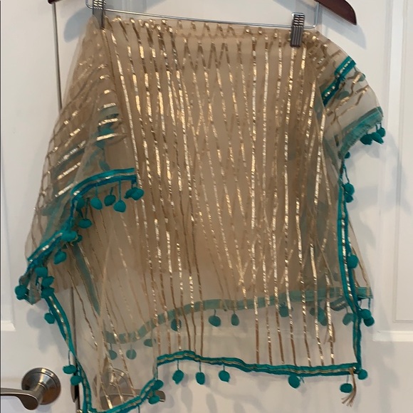 Indian / Pakistani Pallazo/sharara suit - Picture 4 of 8